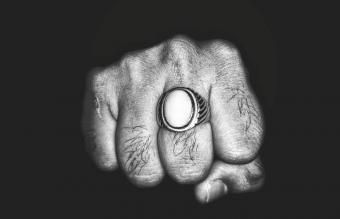 Prstenec prostredného prsta
