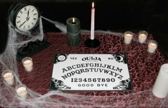 Ouija lövhəsi