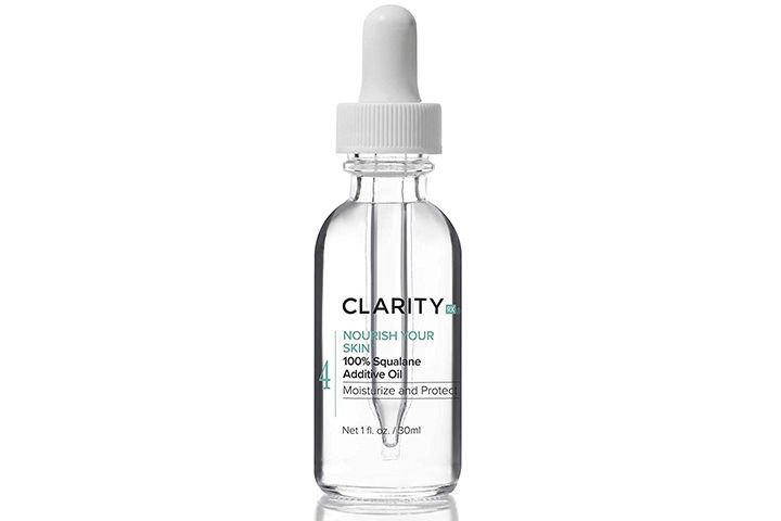 ClarityRx आपकी त्वचा के अतिरिक्त तेल को पोषण देता है