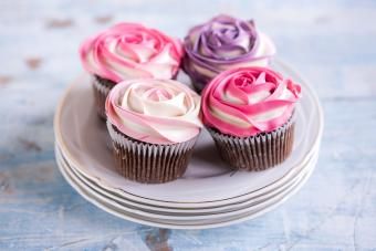 Cupcakes à a cicculata cù ghjacciu di rose